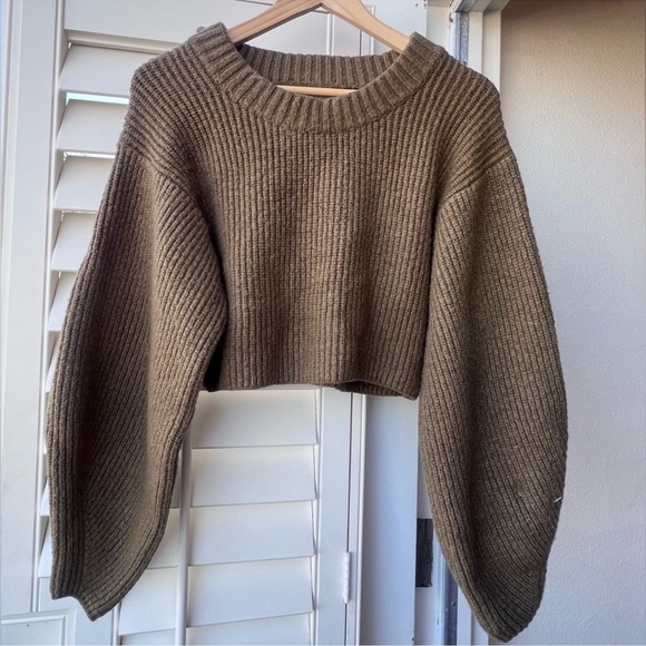 Urban Outfitters Y2K Olive Green Chunky Knit Cropped Crew Neck Sweater - Picture 1 of 11